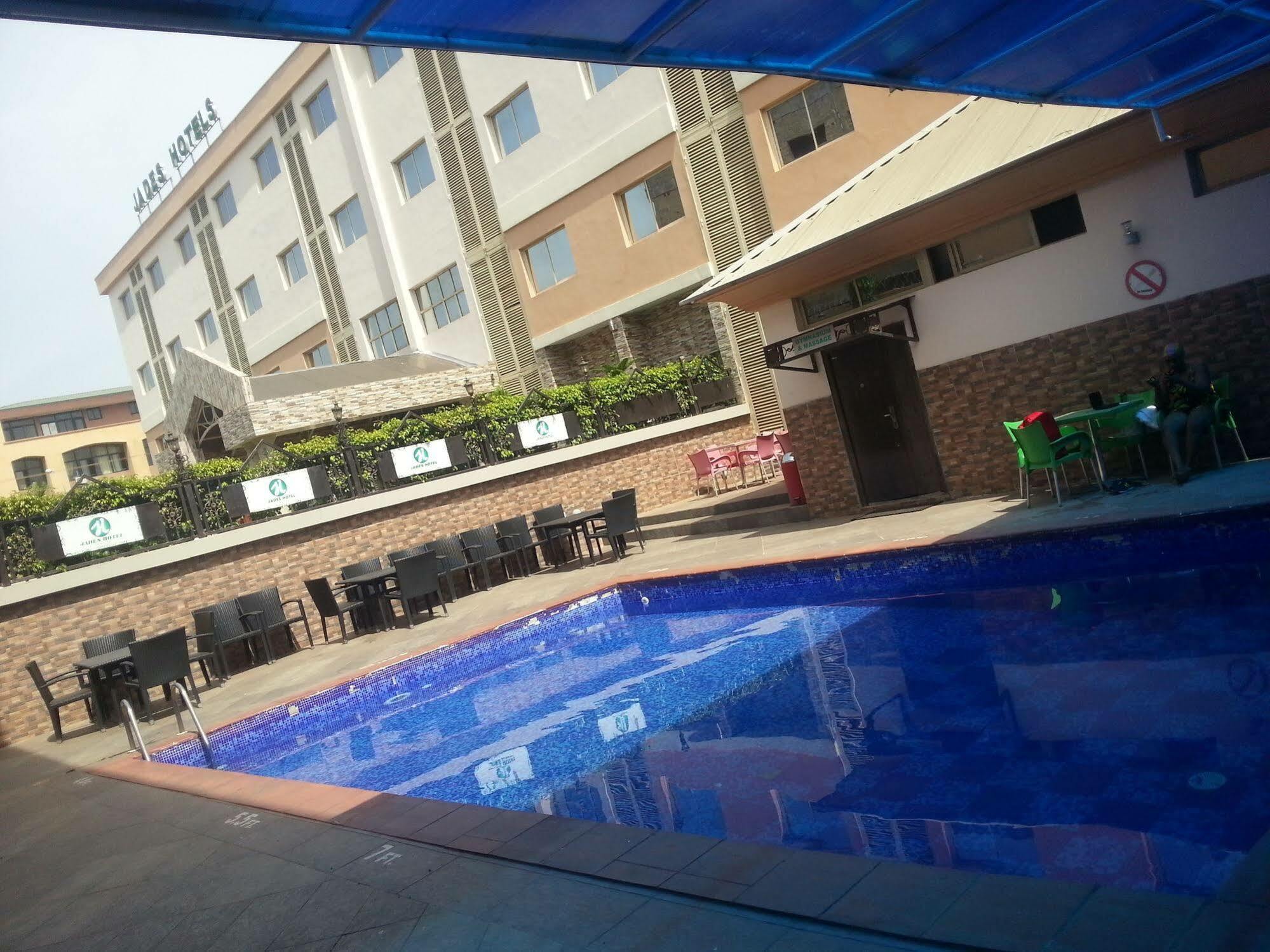 Jades Hotel Wupa Exterior foto